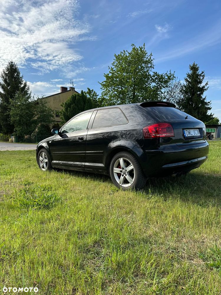 Audi A3 2.0 TDI DPF Quattro Ambition - 20