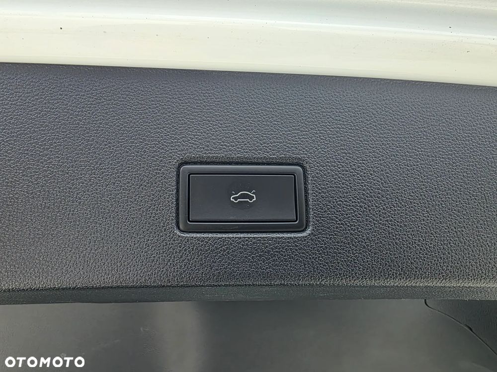 Volkswagen T-Roc 2.0 TSI OPF 4MOTION DSG R-Line - 15