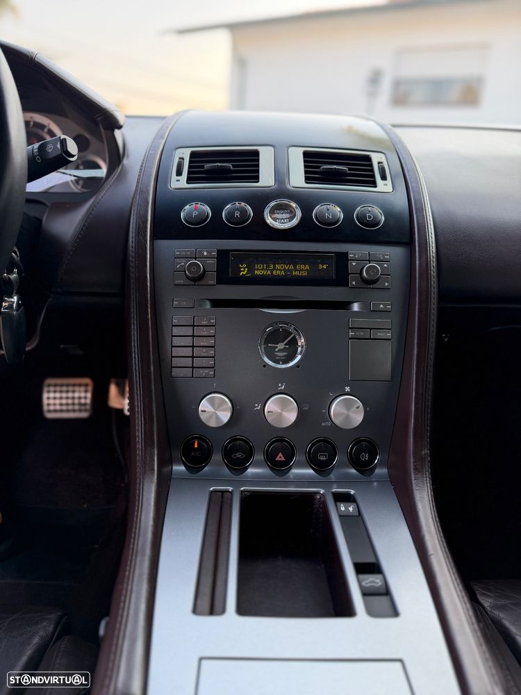Aston Martin DB9 Coupe Touchtronic - 19