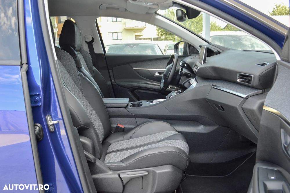 Peugeot 3008 1.6 THP EAT6 Allure - 23