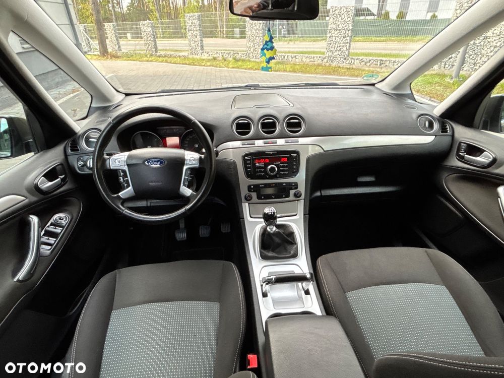 Ford Galaxy 2.0 TDCi Titanium - 15