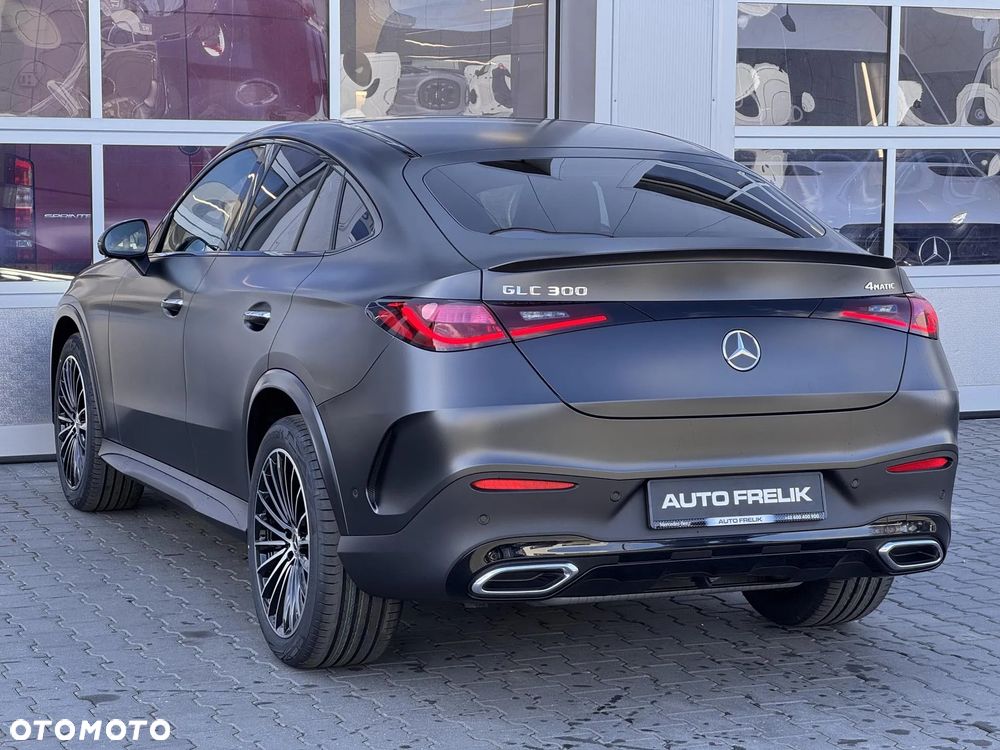 Mercedes-Benz GLC 300 4-Matic - 12