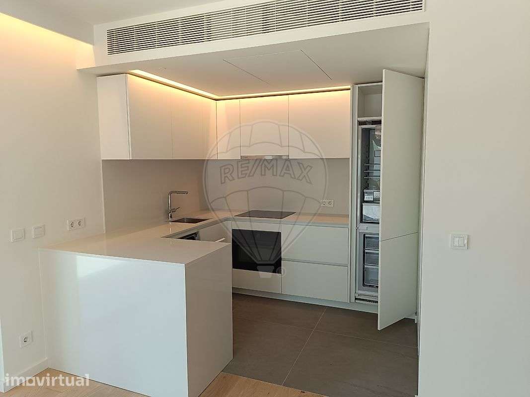 Apartamento T1 para arrendamento - Grande imagem: 4/33