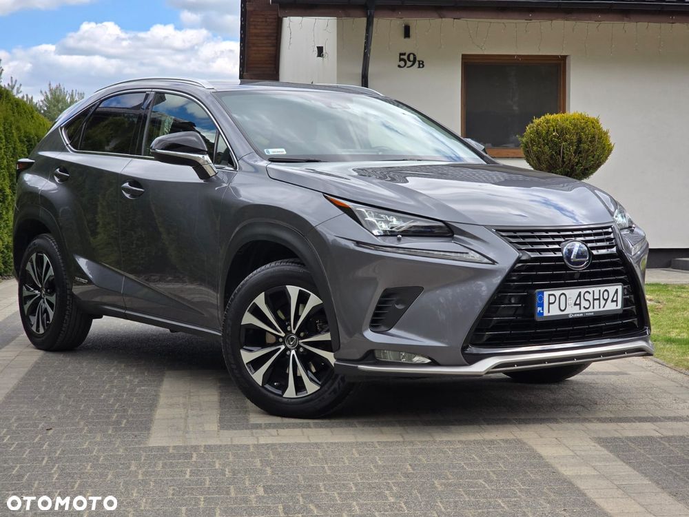 Lexus NX 300h Prestige AWD - 2
