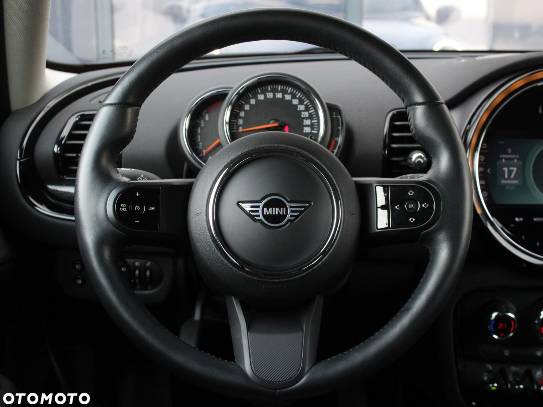 MINI Clubman - 17