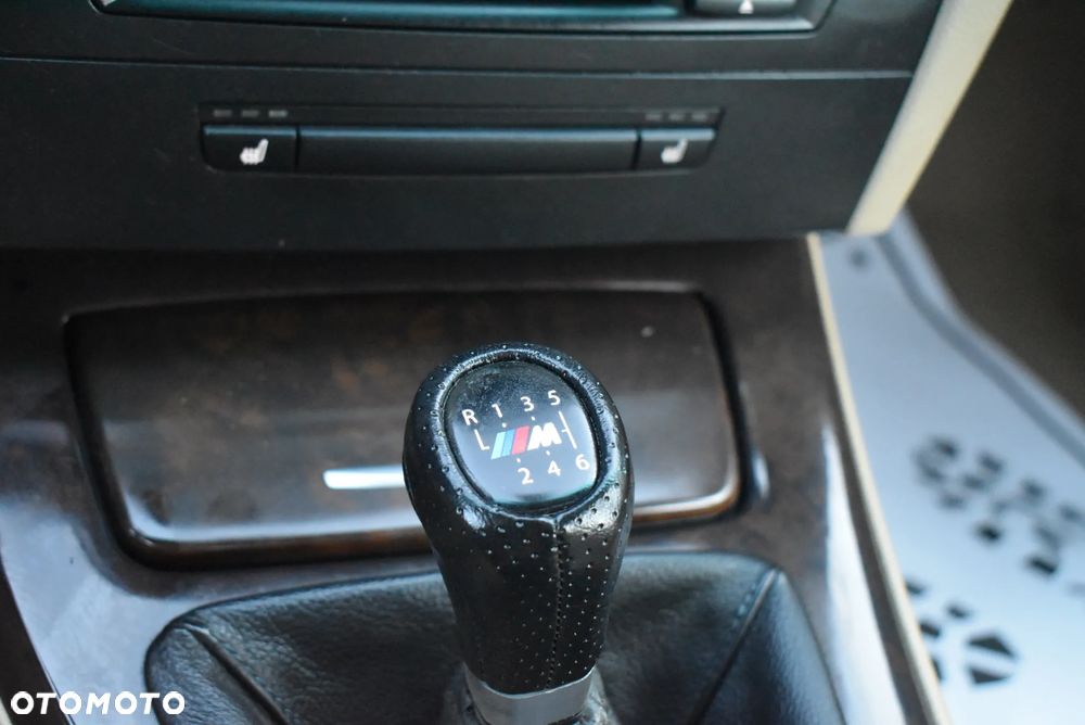 BMW Seria 3 320d - 39