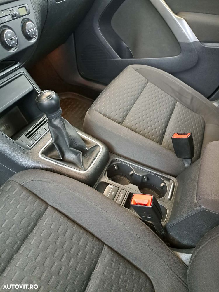 Volkswagen Tiguan - 8