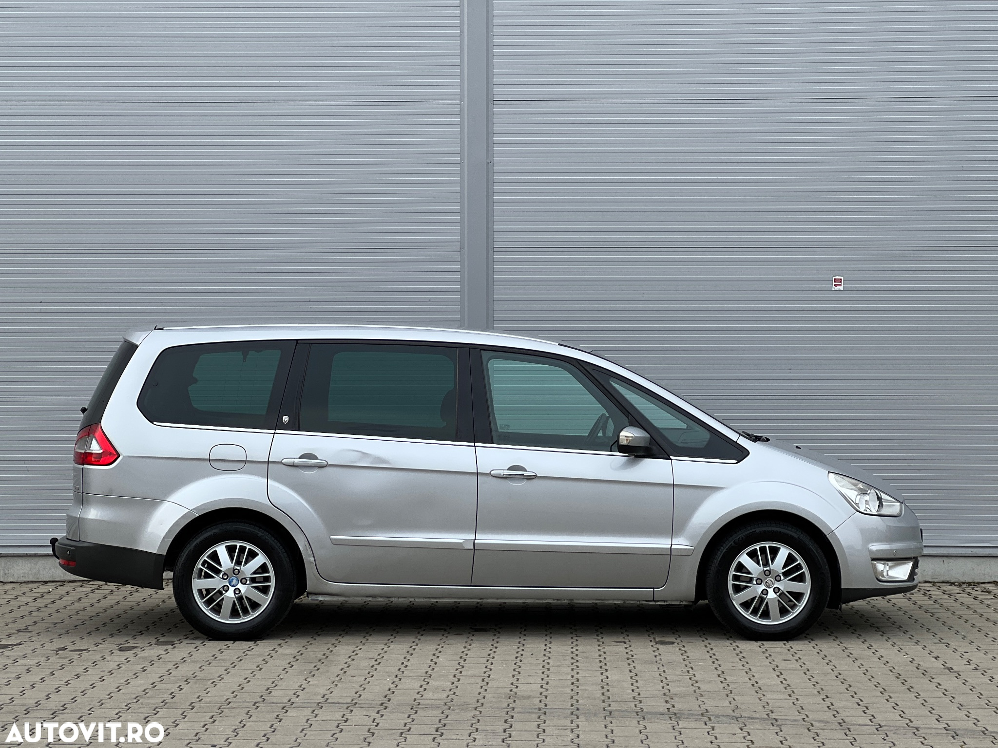 Ford Galaxy 2.0 TDCi DPF Ghia - 5