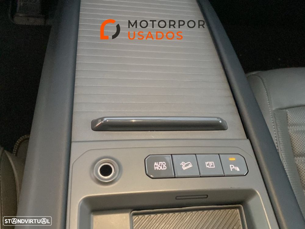 Kia EV9 98.8 kWh 1st Edition - 29