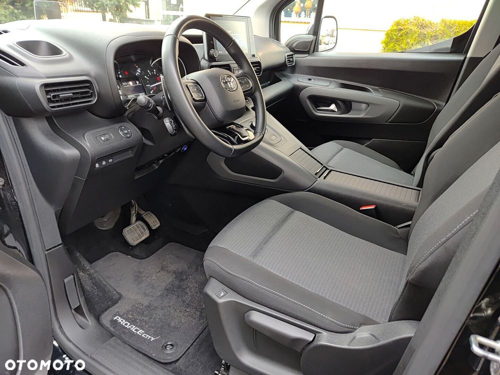 Toyota Proace City Verso 1.2 D-4T Family - 10