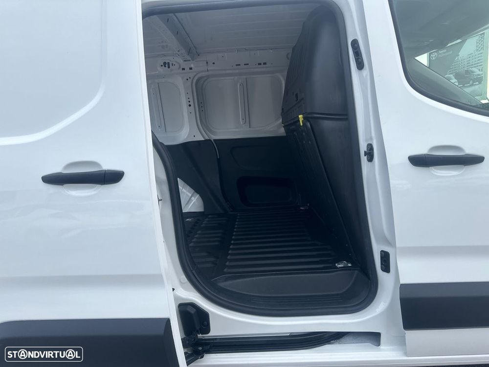 Toyota Proace - 10