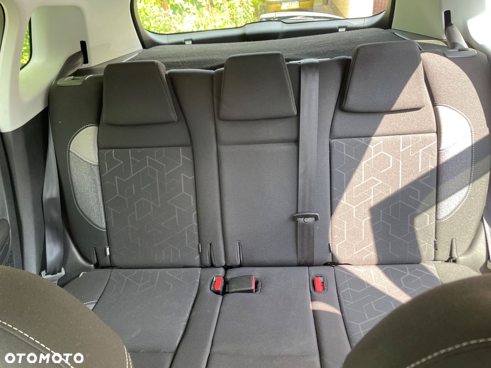Peugeot 2008 1.2 Pure Tech Active - 11