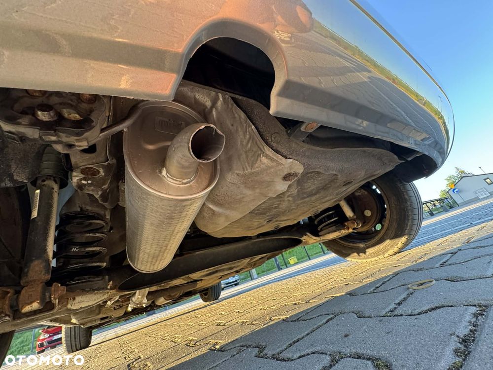 Opel Corsa 1.4 Enjoy - 16