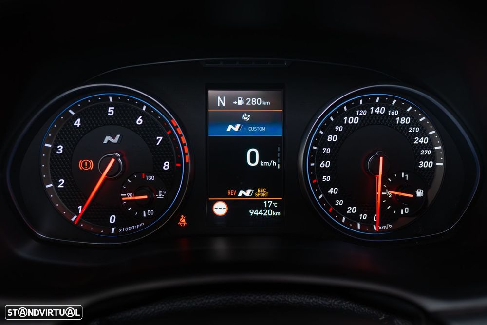 Hyundai i30 N 2.0 T-GDi Performance Pack - 33