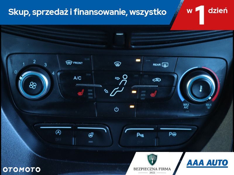 Ford Grand C-MAX - 17