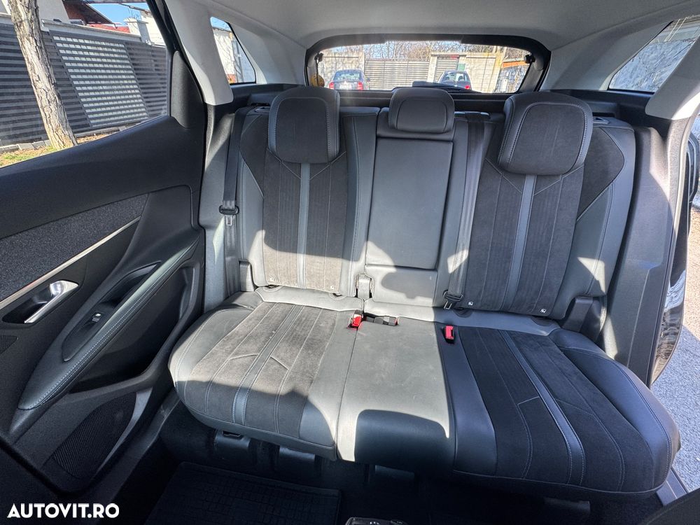 Peugeot 3008 1.5 BlueHDI 130 S&S EAT8 Allure - 16