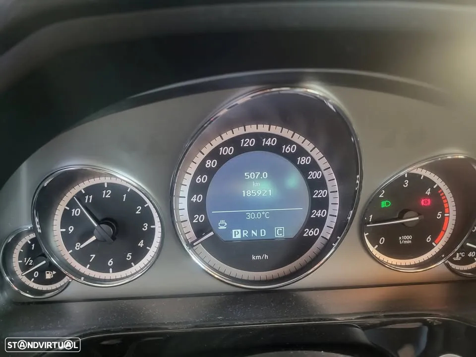 Mercedes-Benz E 250 CDi Avantgarde BlueEfficiency Auto. - 7