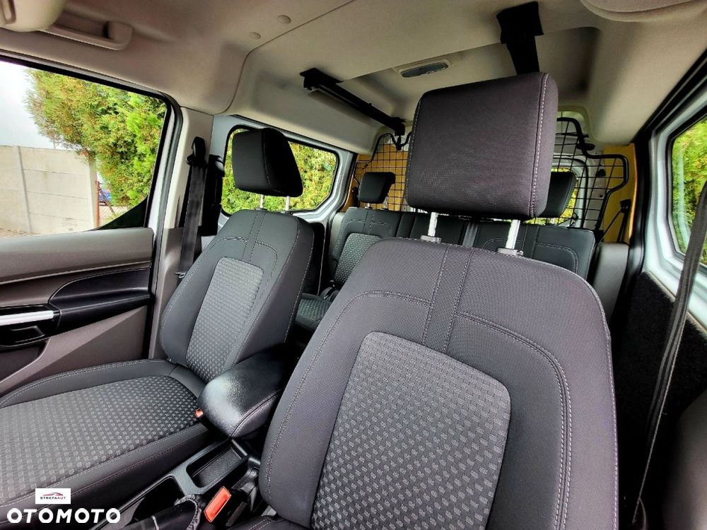 Ford Transit Connect - 11