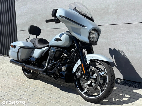 Harley-Davidson Touring Street Glide