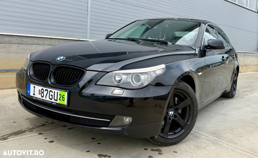BMW Seria 5 520d Edition Lifestyle - 28