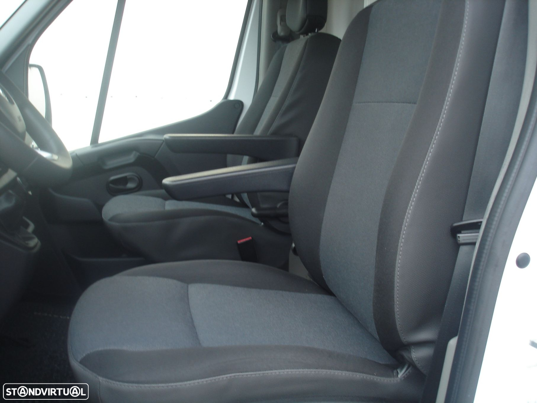 Renault Master 2.3 dCi L2 3.5T RD TP SS - 7