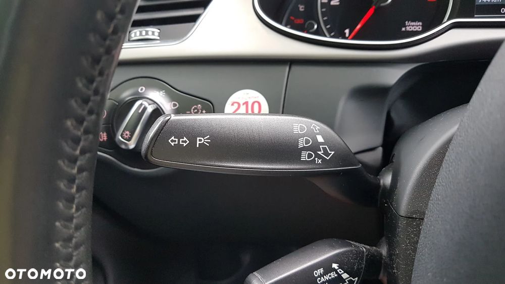 Audi A4 Avant - 25