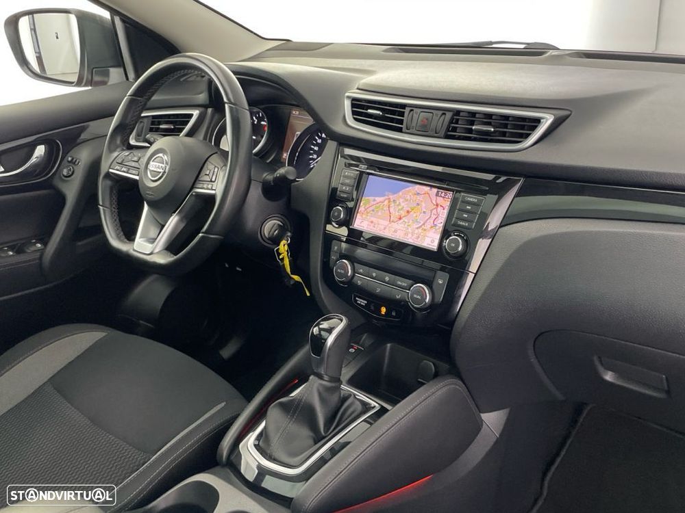 Nissan Qashqai 1.5 dCi N-Connecta DCT - 21
