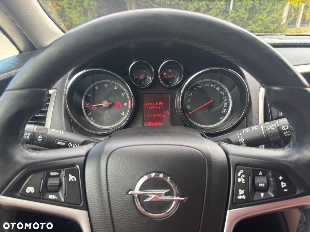 Opel Astra 1.4 - 7