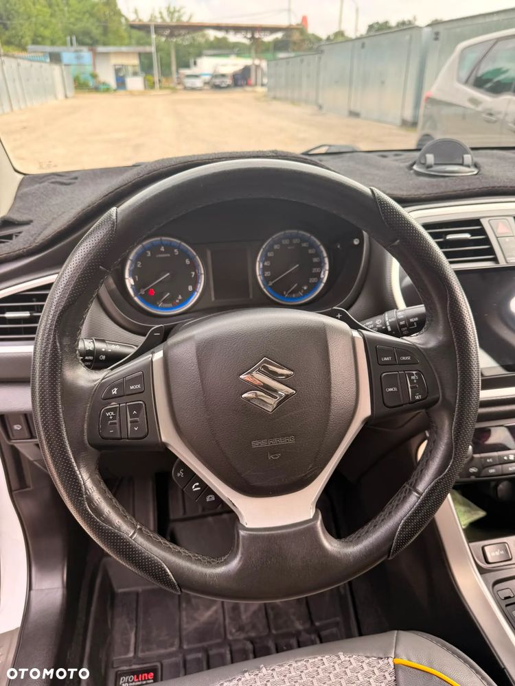 Suzuki SX4 S-Cross 1.6 Elegance 4WD CVT - 6