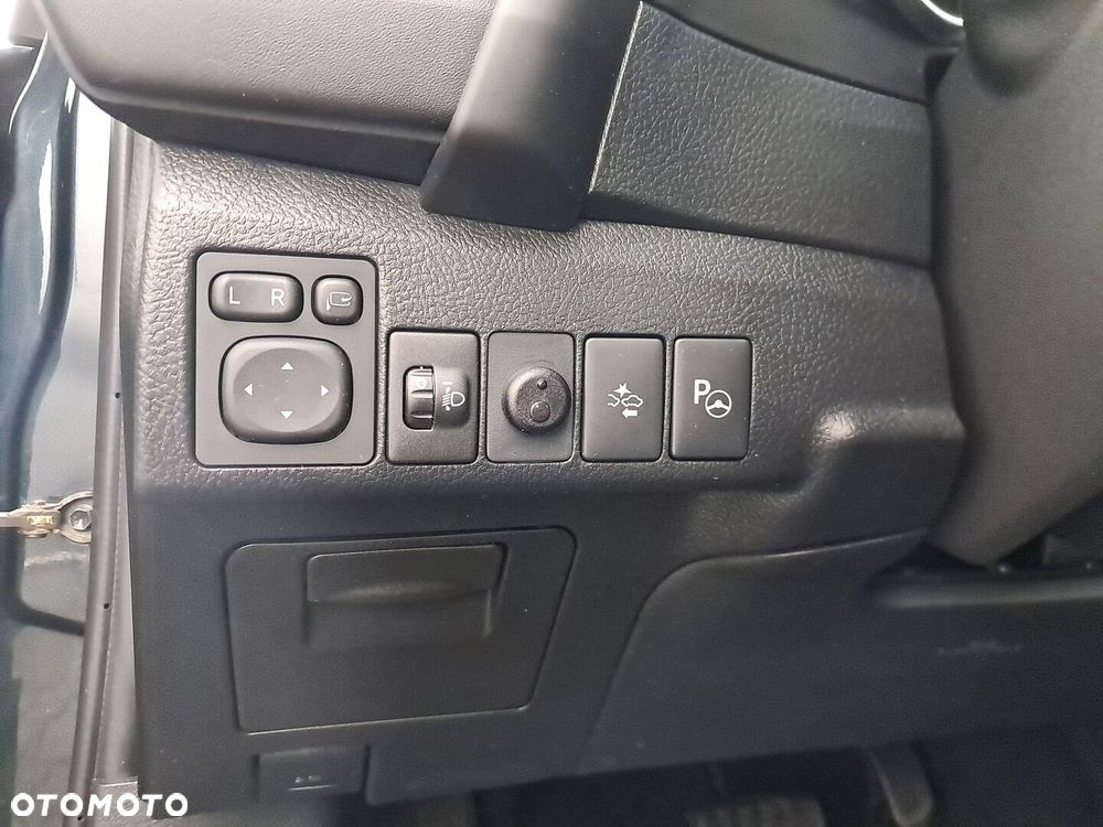 Toyota Auris Hybrid 135 Premium - 20