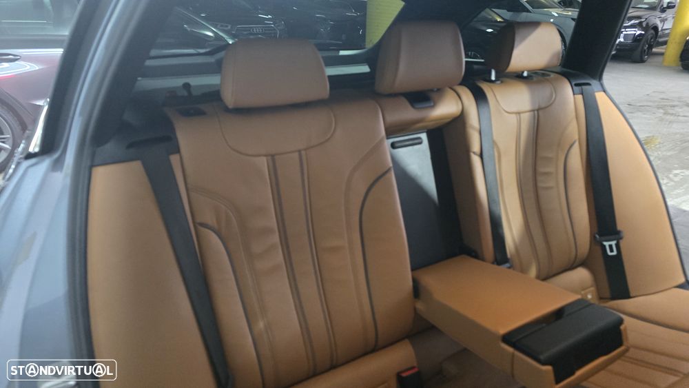 BMW 520 d Pack Desportivo M Auto - 26
