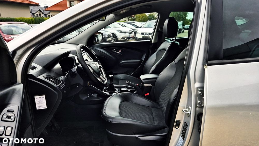 Hyundai ix35 2.0 2WD Comfort - 28