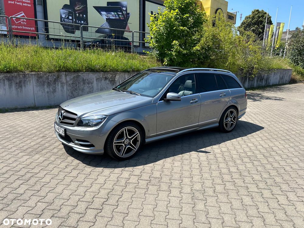 Mercedes-Benz Klasa C 250 CGI Automatik BlueEFFICIENCY SPORT EDITION - 2