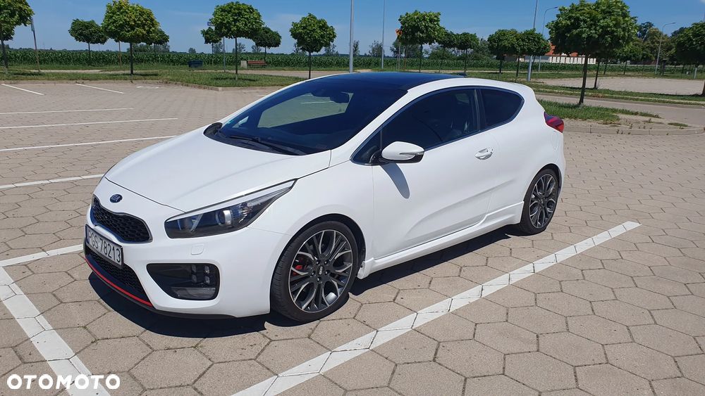Kia Ceed 1.6 T-GDI GT-Challenge - 13