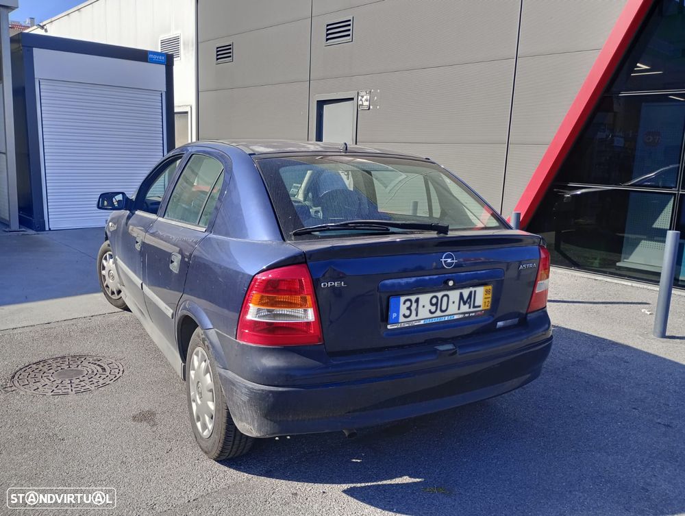 Opel Astra 1.4i Sprint - 6