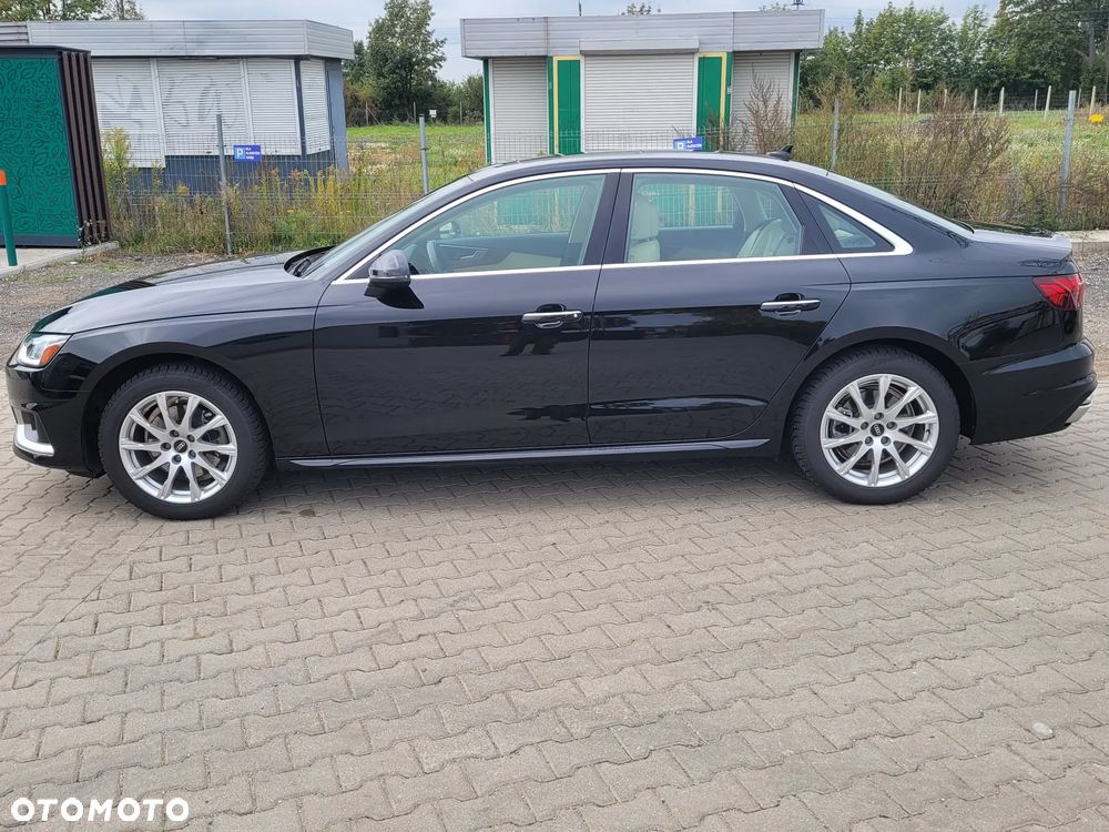 Audi A4 Limousine 40 TFSI quattro S tronic - 3