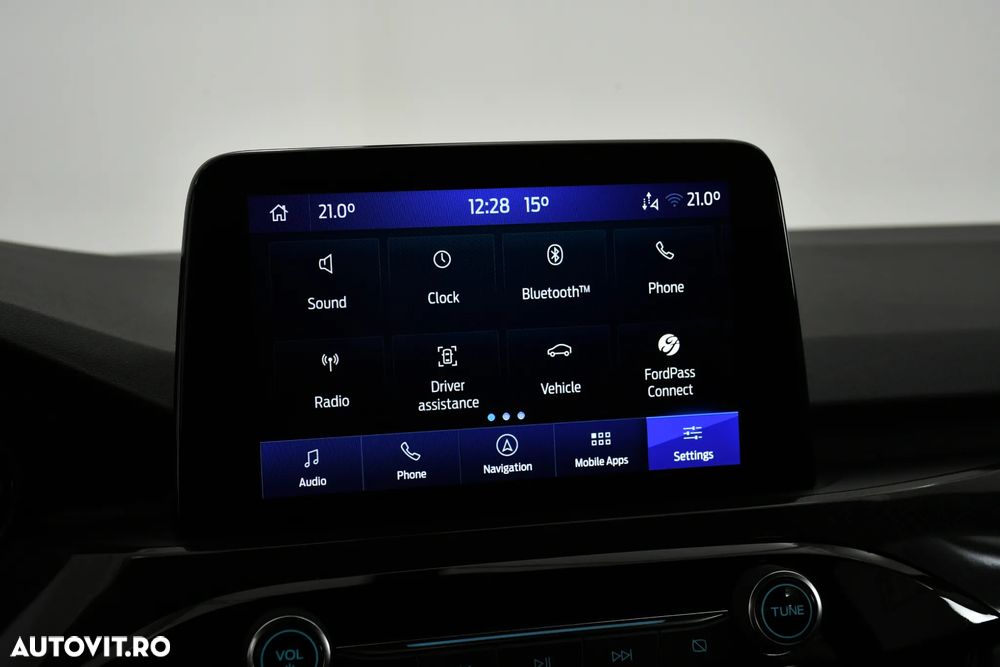 Ford Kuga 2.5 Duratec FHEV ST-LINE - 23