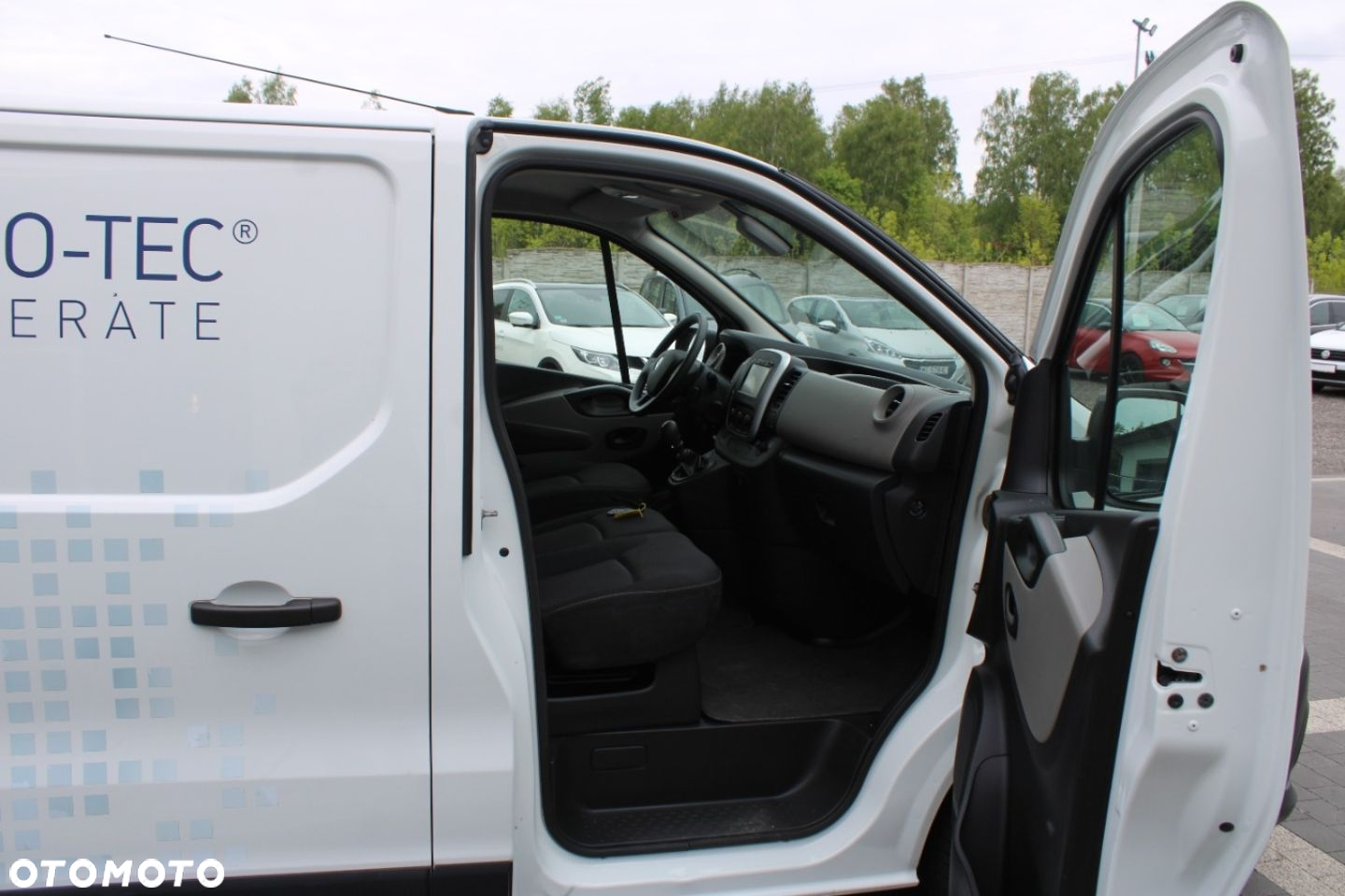Renault TRAFIC - 22