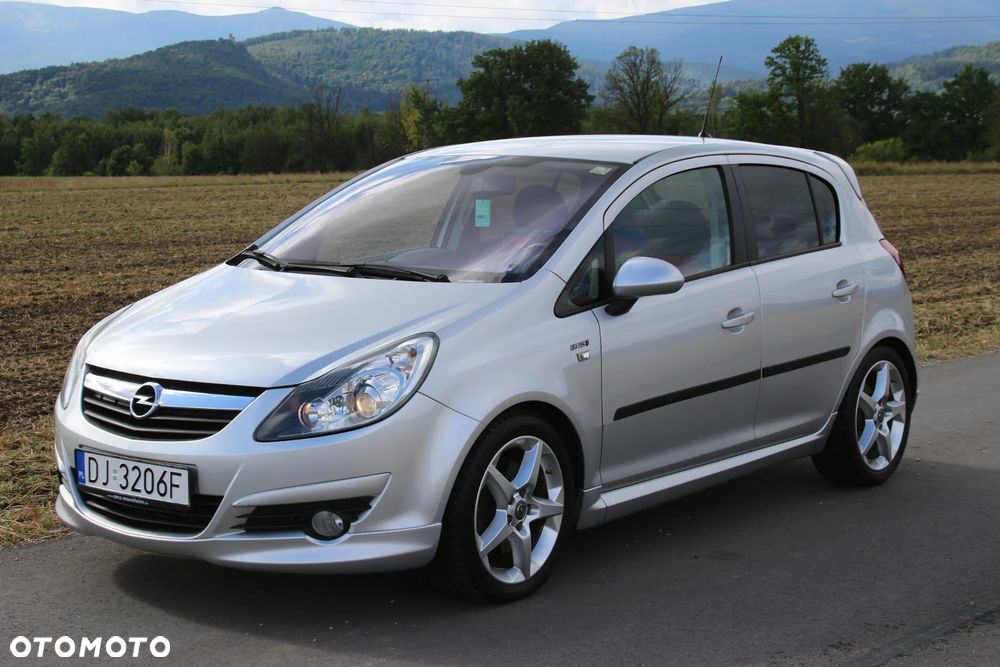 Opel Corsa 1.6T GSI - 5