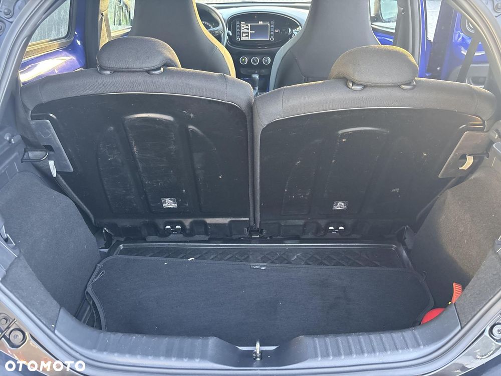Toyota Aygo X 1.0 VVT-i Style CVT - 12