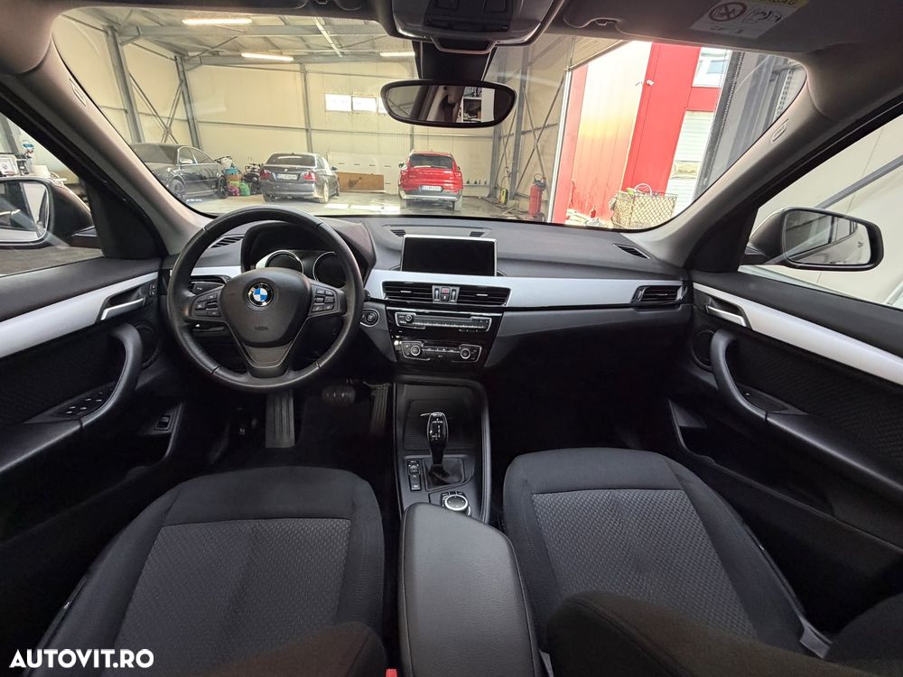 BMW X1 xDrive20d AT - 9