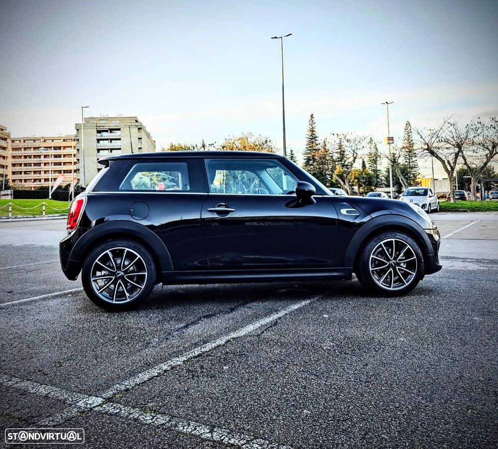 MINI 3 Portas One - 22