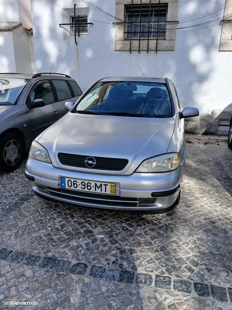 Opel Astra 1.4 Club - 2