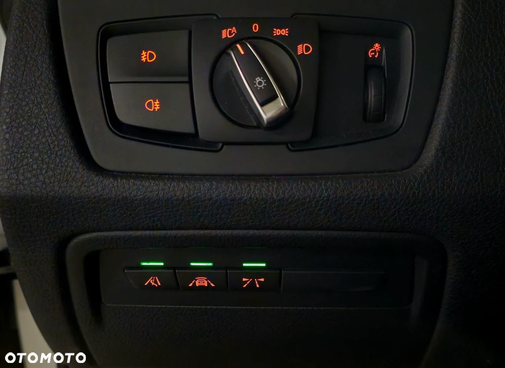 BMW Seria 3 320d xDrive M Sport Shadow - 20