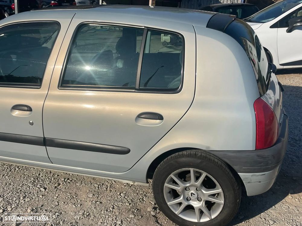 Renault Clio 1.2 - 5