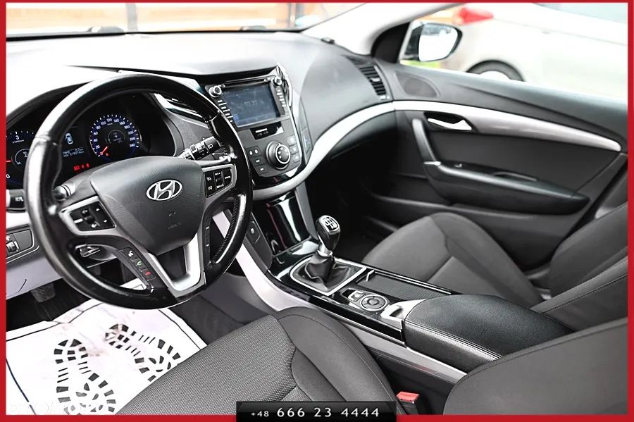 Hyundai i40 Kombi blue 1.7 CRDi Style - 15