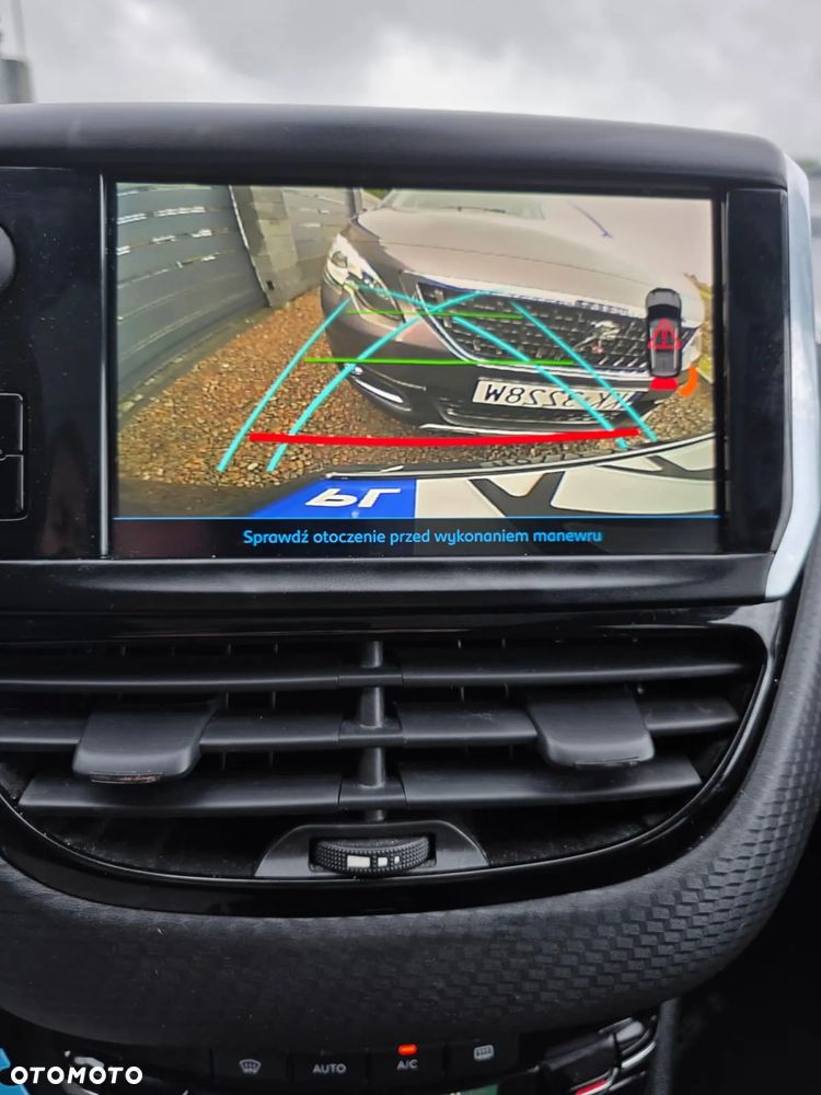 Peugeot 2008 PureTech 110 Stop&Start Crossway - 37