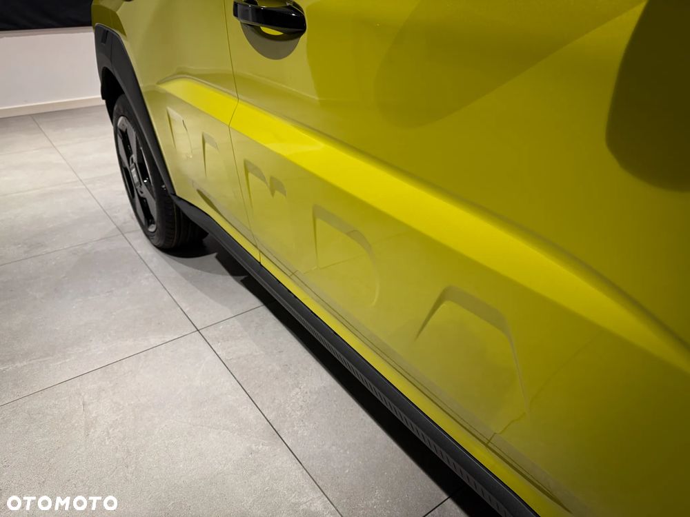 Fiat Grande Panda 1.2 mHEV La Prima eDCT - 12