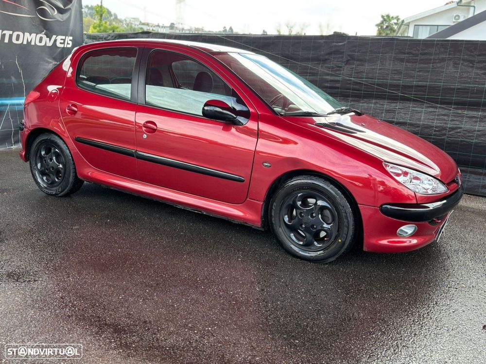 Peugeot 206 2.0 HDi XT - 2