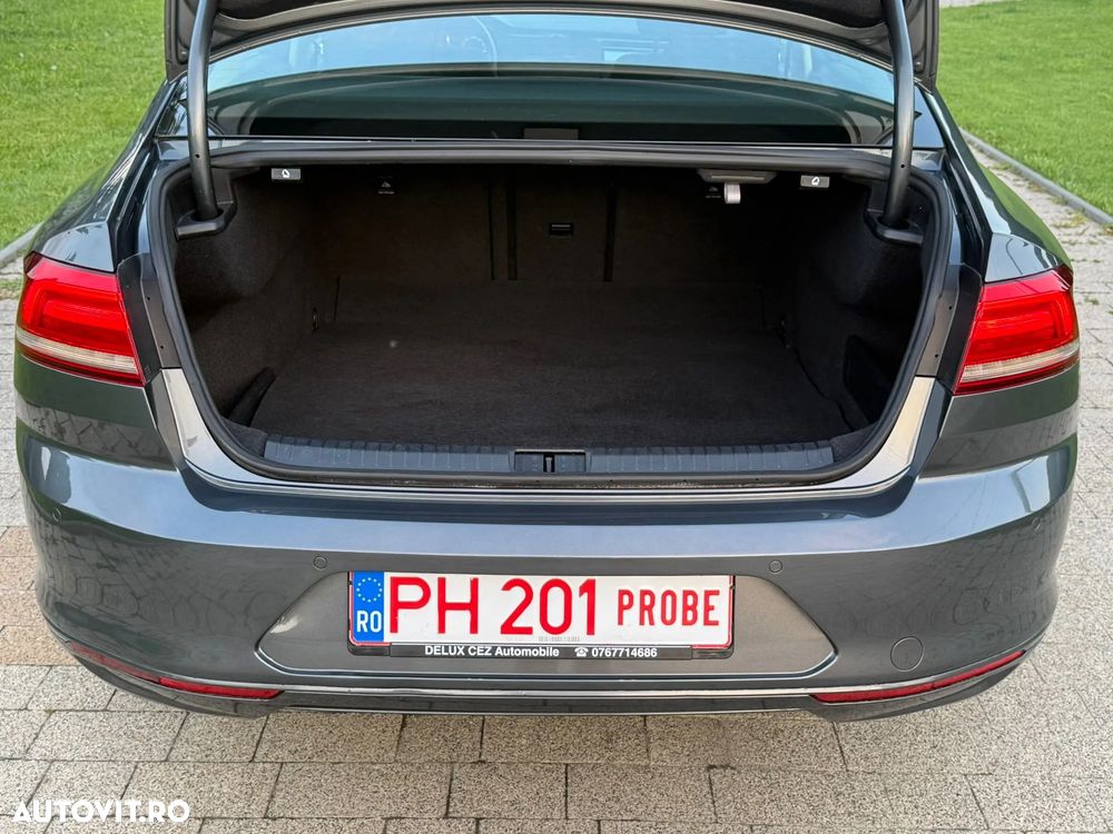 Volkswagen Passat 1.6 TDI (BlueMotion Technology) Comfortline - 27